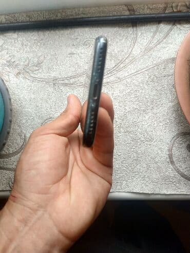 iphone 7 şirvan: IPhone 7, 32 GB, Jet Black, Barmaq izi — 3