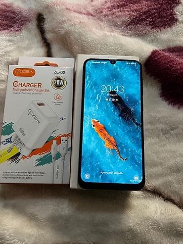 samsung a91: Samsung Galaxy A30, 64 GB, rəng - Boz, İki sim kartlı — 2