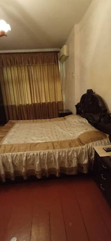 evler bineqedide: Bakıxanov qəsəbəsi, Kaspi Bakıxanov təhsil mərkəzinin yanında,3 — 3