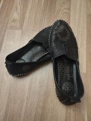 Qadın makasin ayaqqabısı 12 azn-,razmer 40-41 - Rəng: qara - Üst