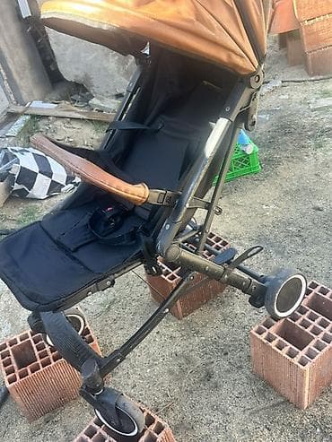 Коляски: Классическая прогулочная коляска, Б/у, Самовывоз — 1