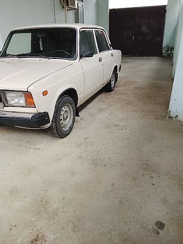 vaz 2107 2003: VAZ (LADA) 2107: 1.6 l | 1985 il 265853 km Sedan — 4