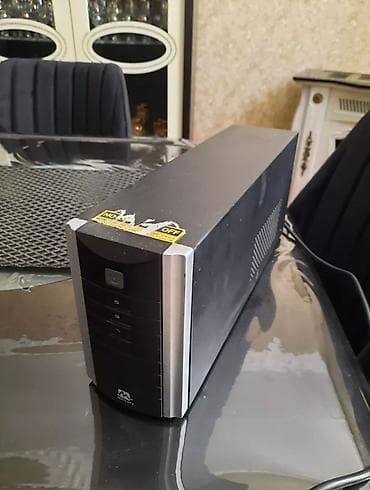 saz internet satisi: Masaüstü kompüter dəsti Tərkib: - Sistem bloku: Fujitsu ESPRIMO P2560 — 2