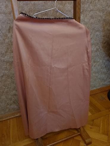 Güzgülər: Məhsul: Tünd pudra/çəhrayı rəngdə atlas parça - Material: Yumşaq — 2