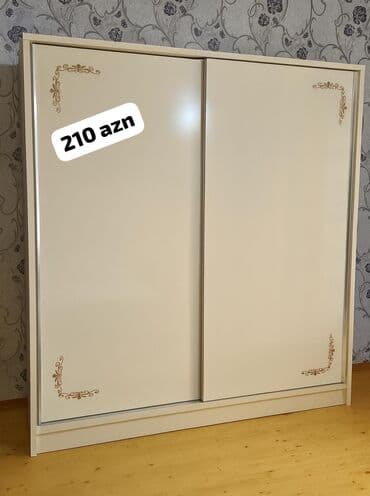 qarderov: Qarderob, paltar dolabı — 1