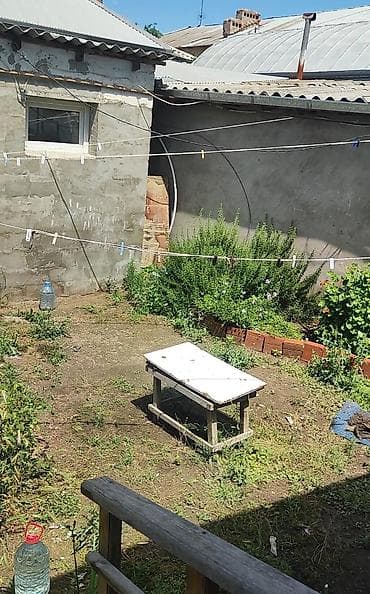 3 otaqlı: Xırdalanda,Mədrəsə dayanacağının və Xırdalan dəmiryolu stansiyasinin — 6