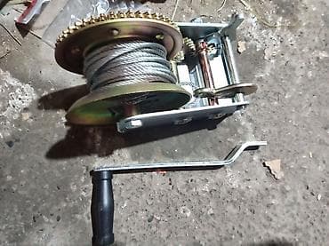 kabel yeri acan: Mexaniki əl vintci – Gear Winch 2500 LB - Daşıma gücü: 2500 lb — 2