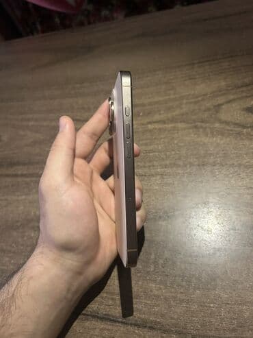 blackberry key: IPhone 16 Pro, 256 GB, Desert Titanium, Face ID — 4