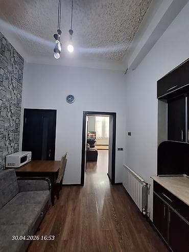emircanda ev satisi: Mərkəzdə . Səbail rayonu Bulvar və "Dəniz Mall " yaninda 1 otaqli — 3