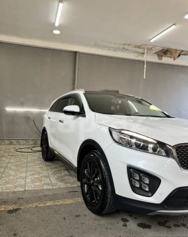 фольксваген транспортер дизель: Kia Sorento, ağ rəngli, 5 qapılı SUV. Xarici: - LED ön faralar və — 3