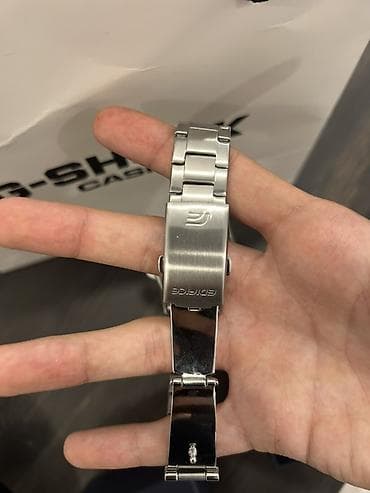 Qol saatları: Casio Edifice qol saatı - Brend: Casio Edifice - Korpus və bilərzik — 6
