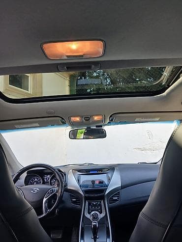 Avtomobil satışı: Hyundai Elantra: 1.8 l | 2014 il Sedan — 10