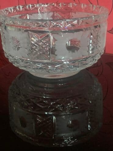 meyvə qablari: Xrustal materialdan hazırlanmış, çiçək naxışlı oyma bəzəkləri olan — 2