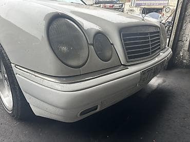 bufer: Ön, Mercedes-Benz E-Class W210 — 2