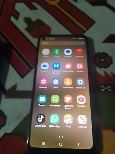 redmi 8 a: Samsung Galaxy A11, rəng - Qırmızı, Barmaq izi — 1