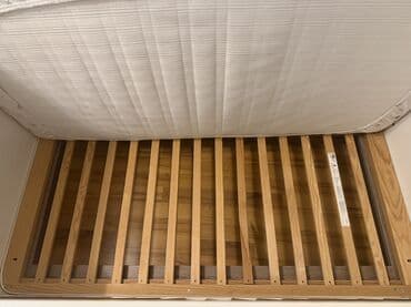 ватный матрас детский: Для девочки и мальчика, Б/у, Четырехугольная, Колыбель, С бортиками, С матрасом, Без механизма качания — 4