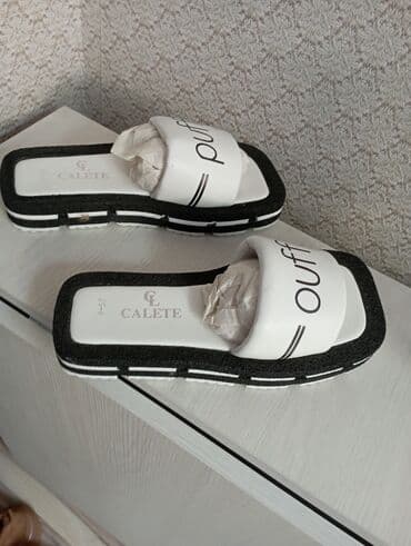 шлепанцы для бассейна: Tərliklər, Ölçü: 38, rəng - Ağ, Yeni — 2