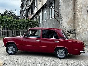 Maşın 1982-ci ildir. Eksporta gedən maşın olub (qoşa pirkalıdı) — 3
