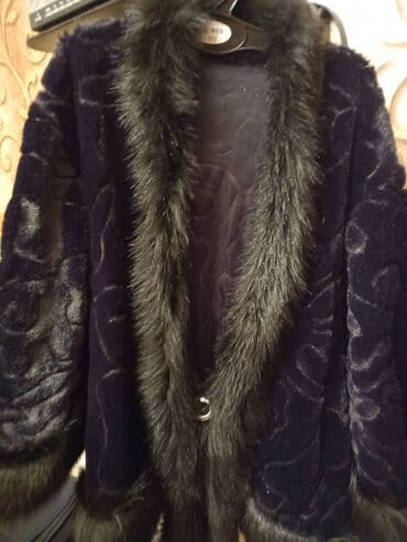 женские шлепанцы с мехом: Накидка из искусственного меха черного цвета без подкладкидлина 55 — 3