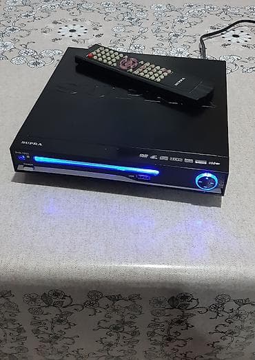 Musiqi mərkəzi,usilitel "Supra".2 kanallıdır.CD,MP3,DVD,AUX,USB