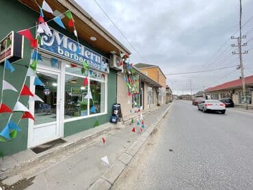 dırnaq ustası işi axtarıram: Bərbər tələb olunur, Fiks edilmiş ödəniş, 1-2 illik təcrübə — 10