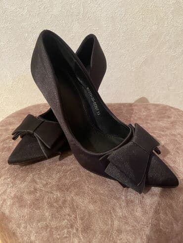Tuflilər: Qadın ayaqqabısı – klassik qara stilettolar - Model: balerina stilinə — 1