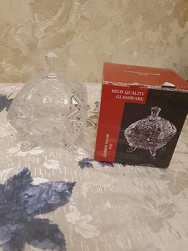 pitbul sekilleri: Şəkillərdə “Camber Sugar Pot” adlı şüşə qəndqab göstərilir. cütü 10azn — 2