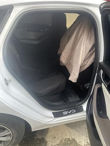 vw 1 9 sdi: BYD : 1.5 l | 2024 il 58087 km Sedan — 8