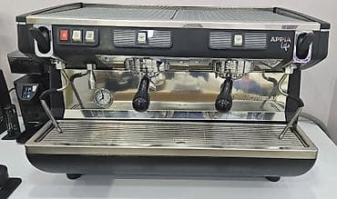 Hamisi bir erdə satilir İki qruplu espresso maşını: Nuova Simonelli