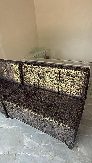 kuxna divani: Künc divan, Divan, Bazasız, Açılmayan — 1