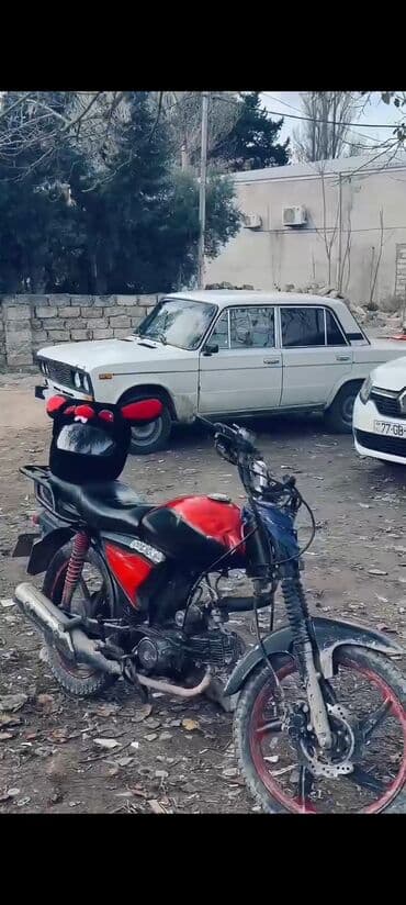 Elim yandı m50 tecılı satılır kask üsdündə verilir ideall gedişinə