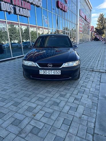 opel vectra: Opel Vectra: 1.6 l | 1999 il 2558088 km Sedan — 6