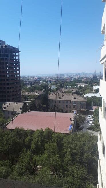 9 ci mikrorayon satilan evler: 3 otaqlı, Yeni tikili, m. Neftçilər, 144 kv. m — 12