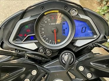 Мопеды, скутеры: Bajaj pulsar ns 200 2019 il buraxılş 2020 il alış. 994 km yürüş. Qaraj — 6
