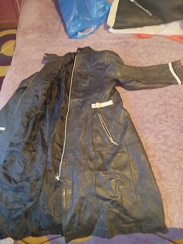 Qadın geyimləri: Palto, rəng - Qara — 3