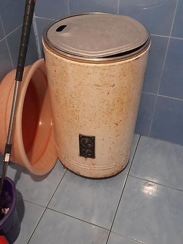 tava elektrik: Məişət üçün sovet tipli əl yuma maşını (mərkəzdənqaçma qarışdırıcılı) — 1