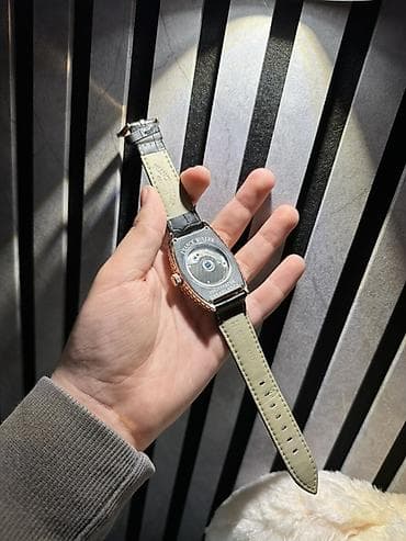 qedimi qizil uzukler: Yeni, Qol saatı, Frank Muller, rəng - Qızılı — 2