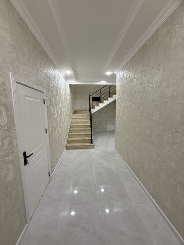 Qarajlar: 6 otaqlı, 270 kv. m, Yeni təmirli — 5