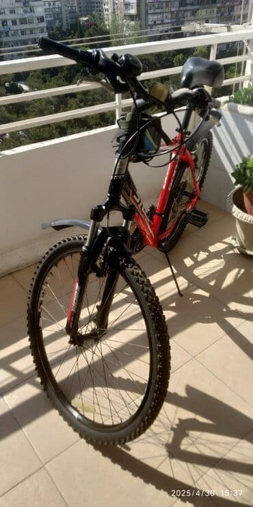 cube velosiped baku: İşlənmiş Şəhər velosipedi Stels, 26", sürətlərin sayı: 7, Ünvandan götürmə — 9