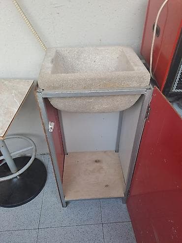 мох: Beton lavabo + metal karkaslı şkaf - Üst hissə: qalın divarlı — 3
