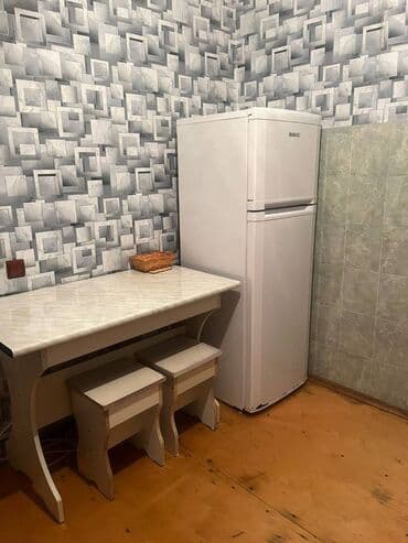 abşeron gənclər şəhərciyində 1 otaqlı evlər: Razində icra hakimiyyətinə yaxin 5 mertebeli binanın 4-cu — 4