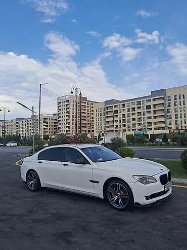 Продажа авто: BMW 750: 4.4 л | 2011 г. Седан — 7