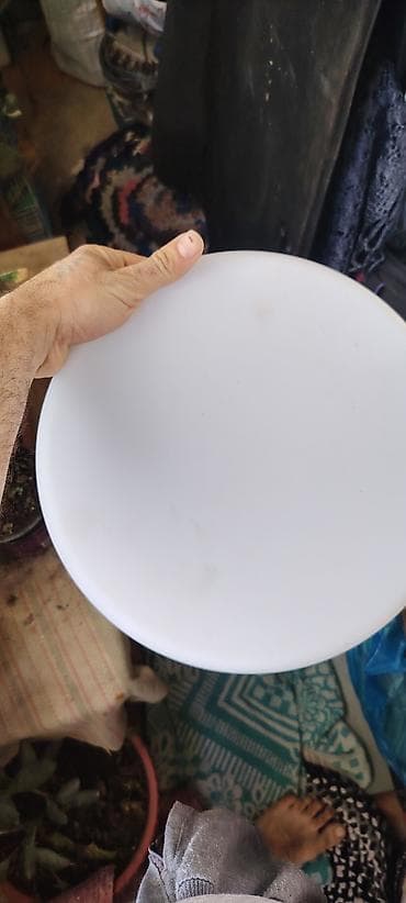 Led Çılçıraq, Plastik