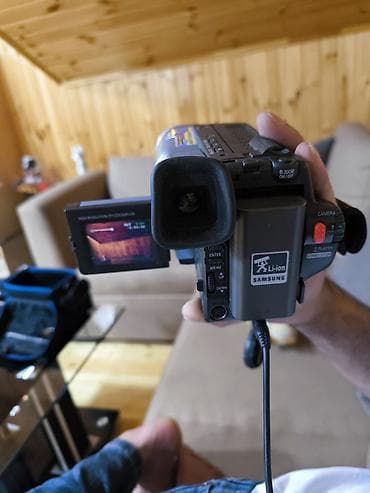 samsung h: Samsung Hi8 videokamera – VP-L710B (8mm) Xüsusiyyətlər: - Hi8 — 3