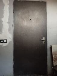 Обои: Для квартиры Б/у Входная дверь С глазком, Самовывоз — 1