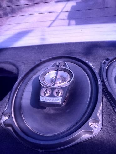 Salam 2 eded 750 original pioneer ideal veziyyetdedir. Iki ededde 700