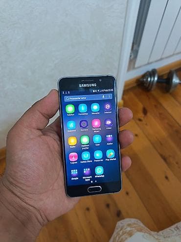 Samsung Galaxy A3 2016, 16 GB, rəng - Qara, İki sim kartlı