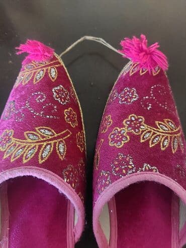 fitnes üçün qadın krosovkaları: Tərliklər, Ölçü: 37, rəng - Qırmızı, Yeni — 3