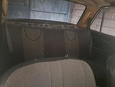 klas 6: VAZ (LADA) 2106: 1.6 l | 1995 il 132000 km Sedan — 5