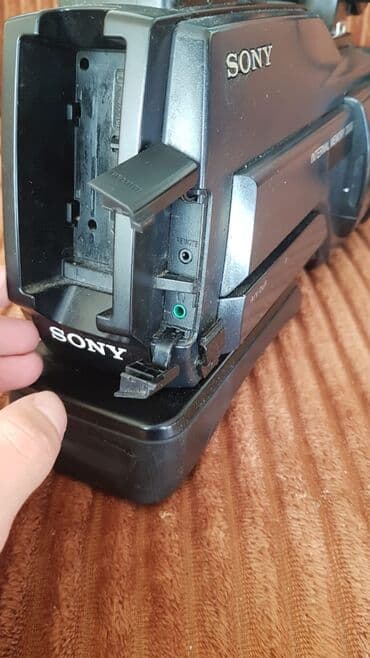 sony video camera 2000: Təcili satılır.Sony1000 videokamera.Yaxşı vəziyyətdədir,Çantası — 5